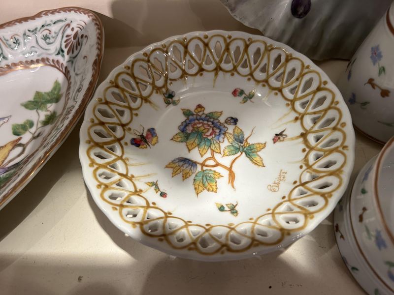 Butterfly Dish with Gilt Border