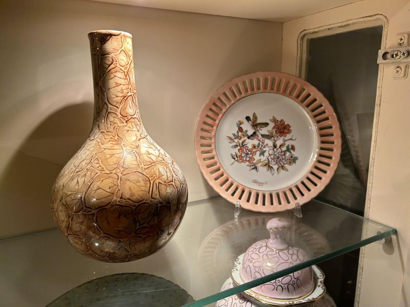 Gourd Vase and Pierced Plate